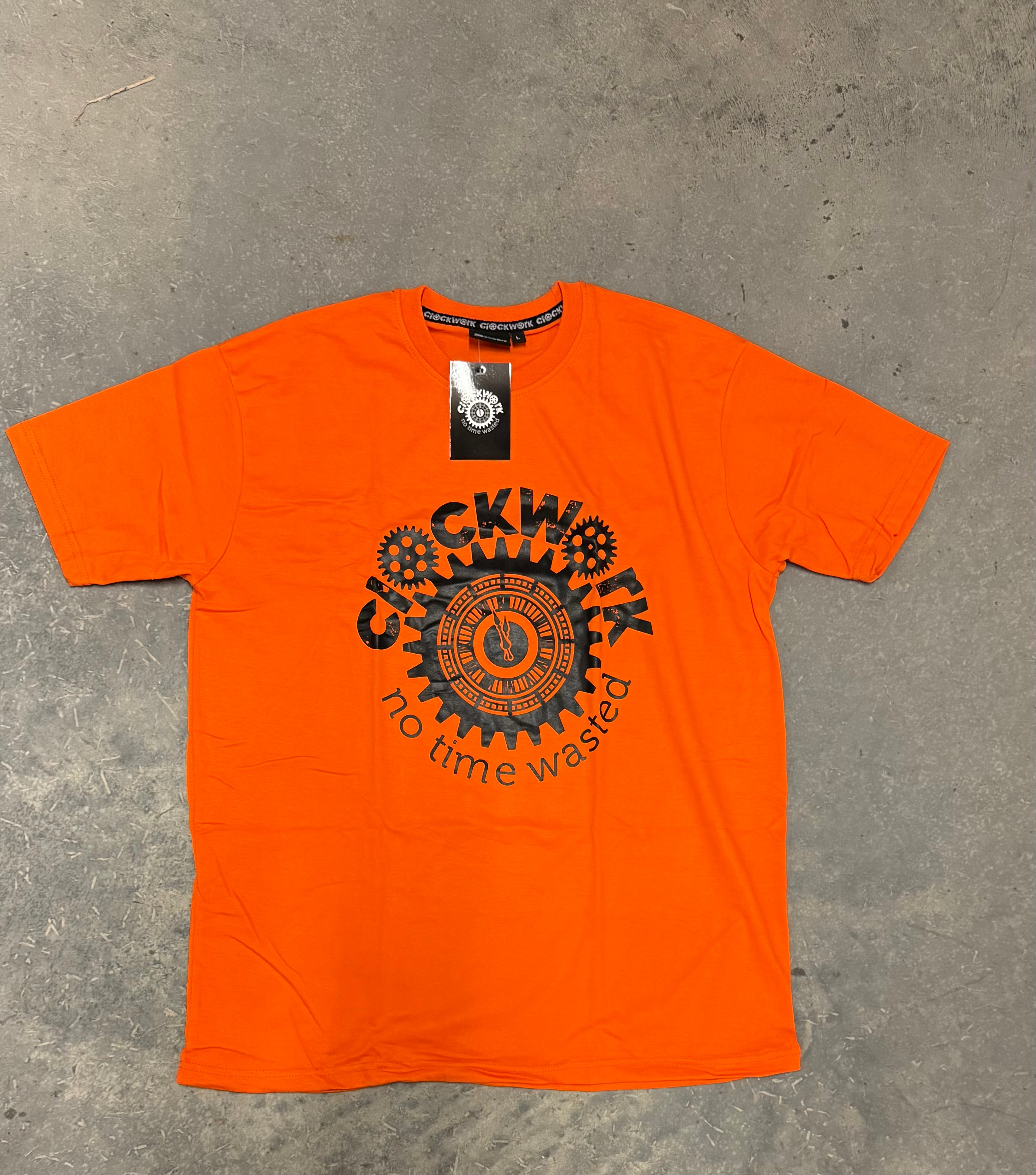 Clockwork bell runner Orange T-shirt