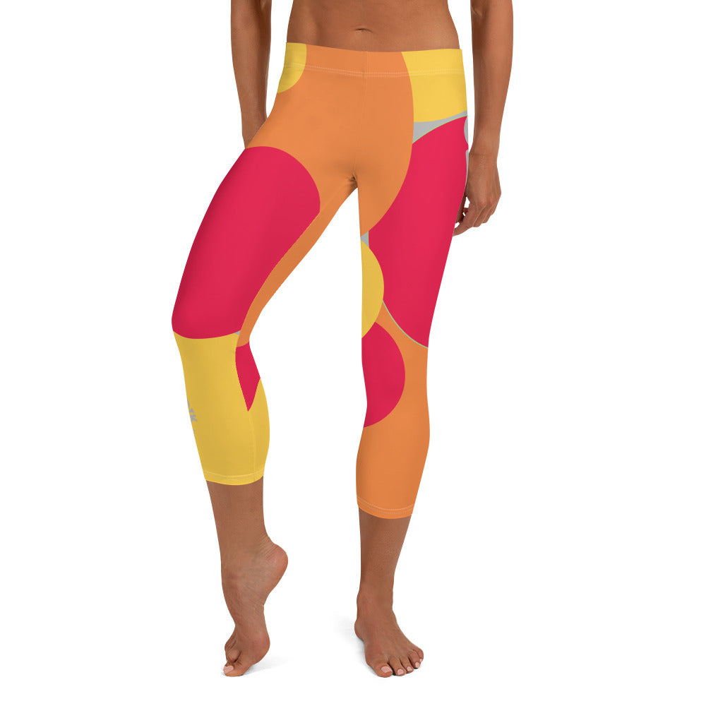 Clockwork hot punch Capri Leggings